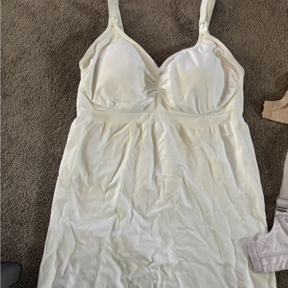 Nursing bras and nursing tank